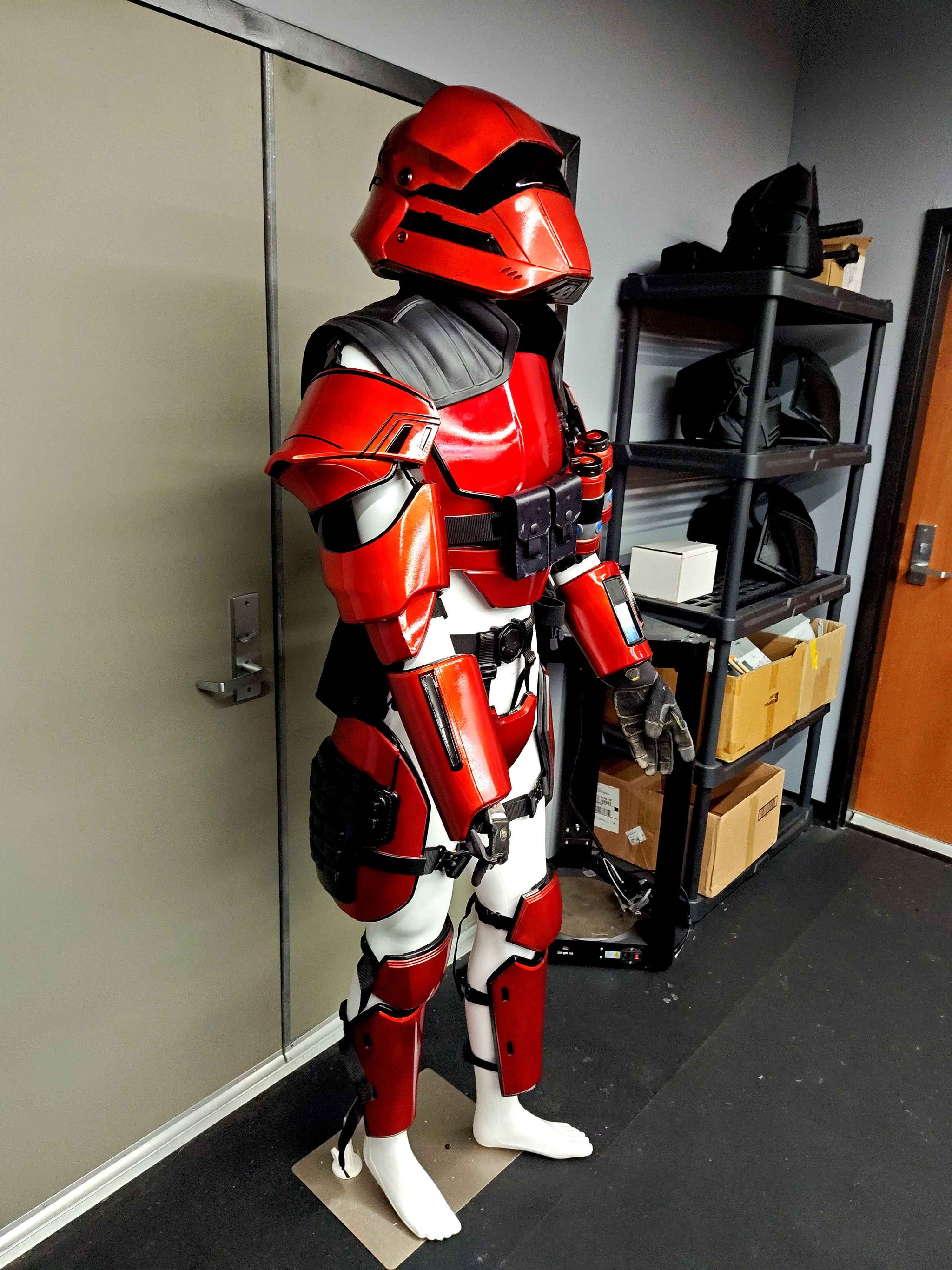 UF-50 BloodHound Armor Set