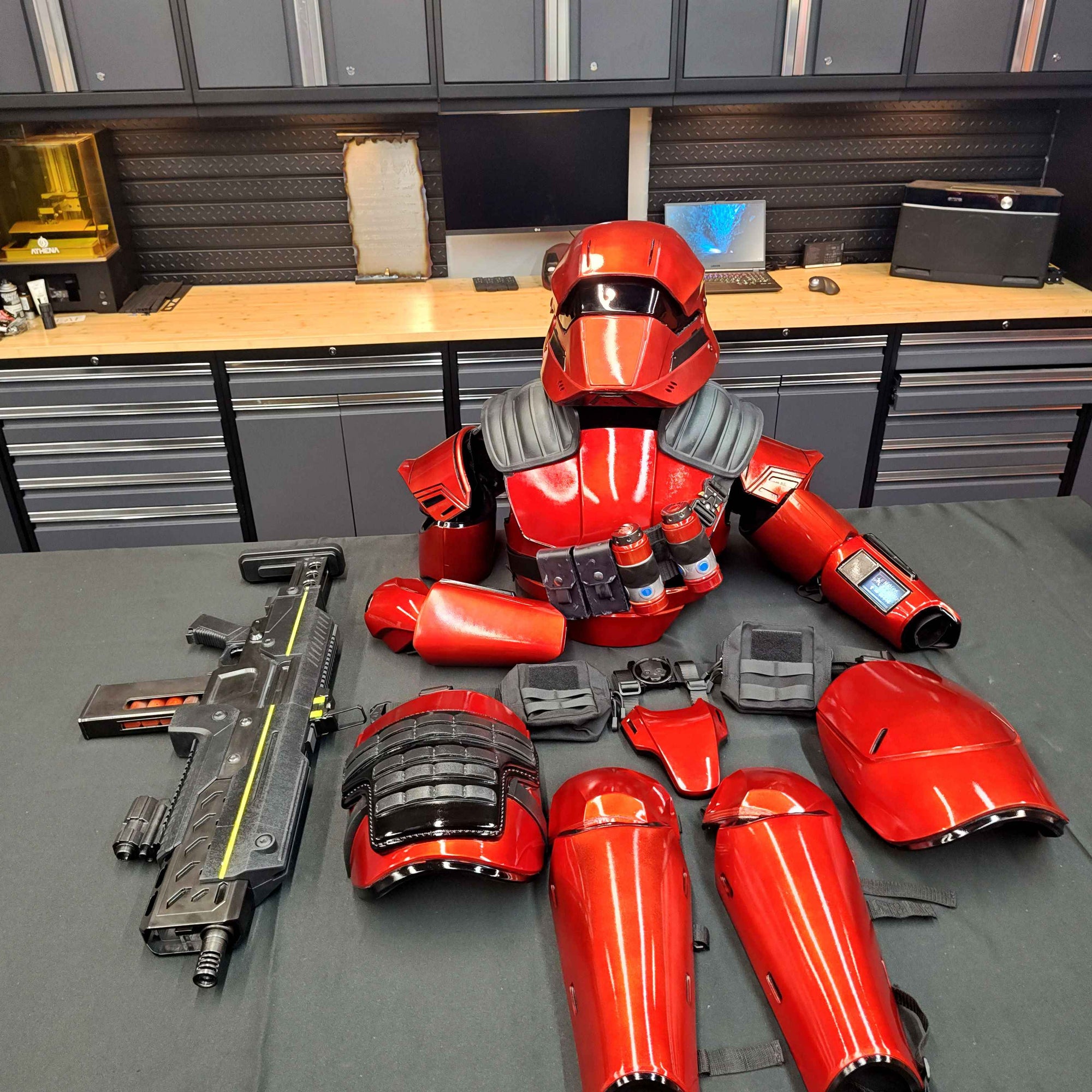 UF-50 BloodHound Armor Set
