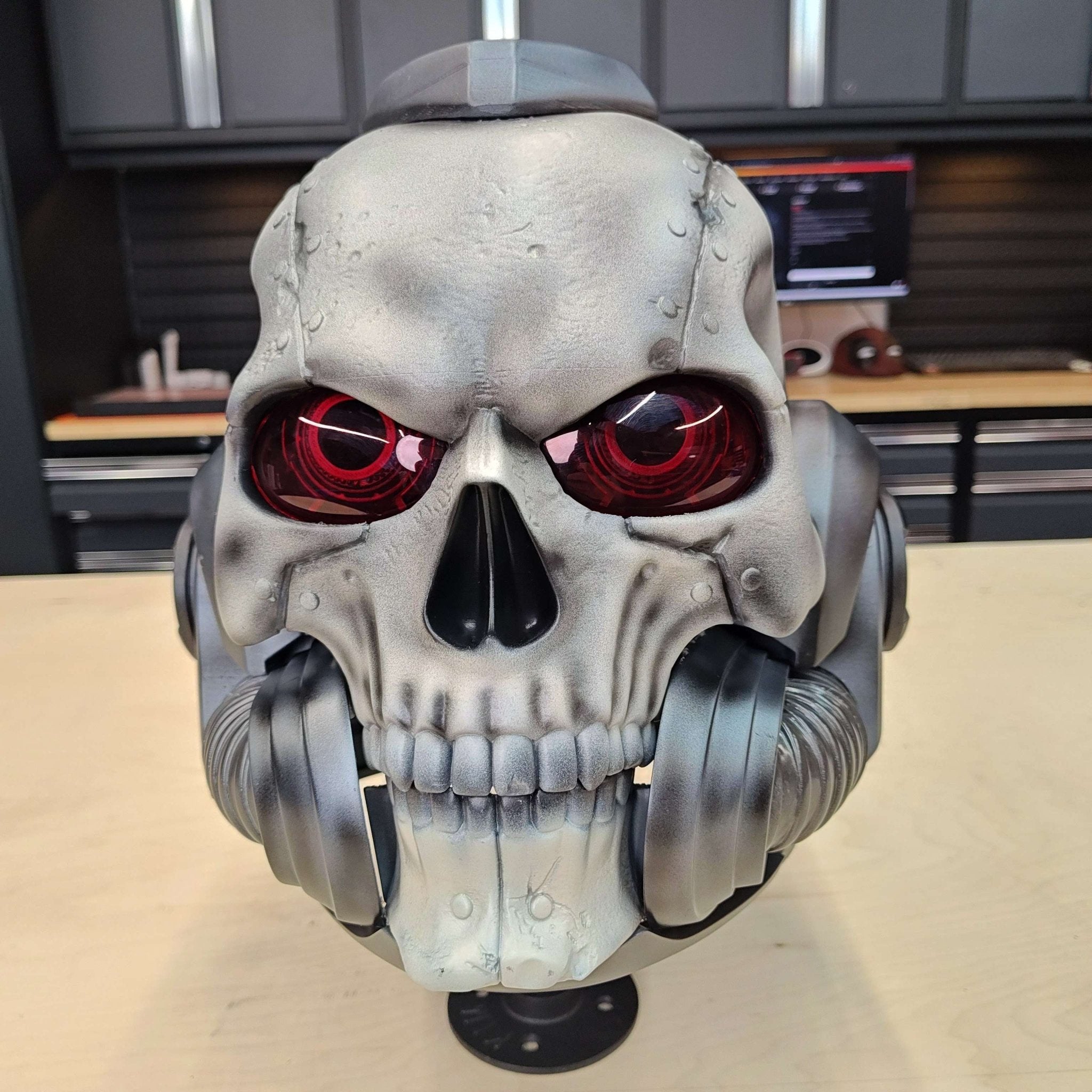 Mediocre StudiosCardinal SinCosplay Helmet