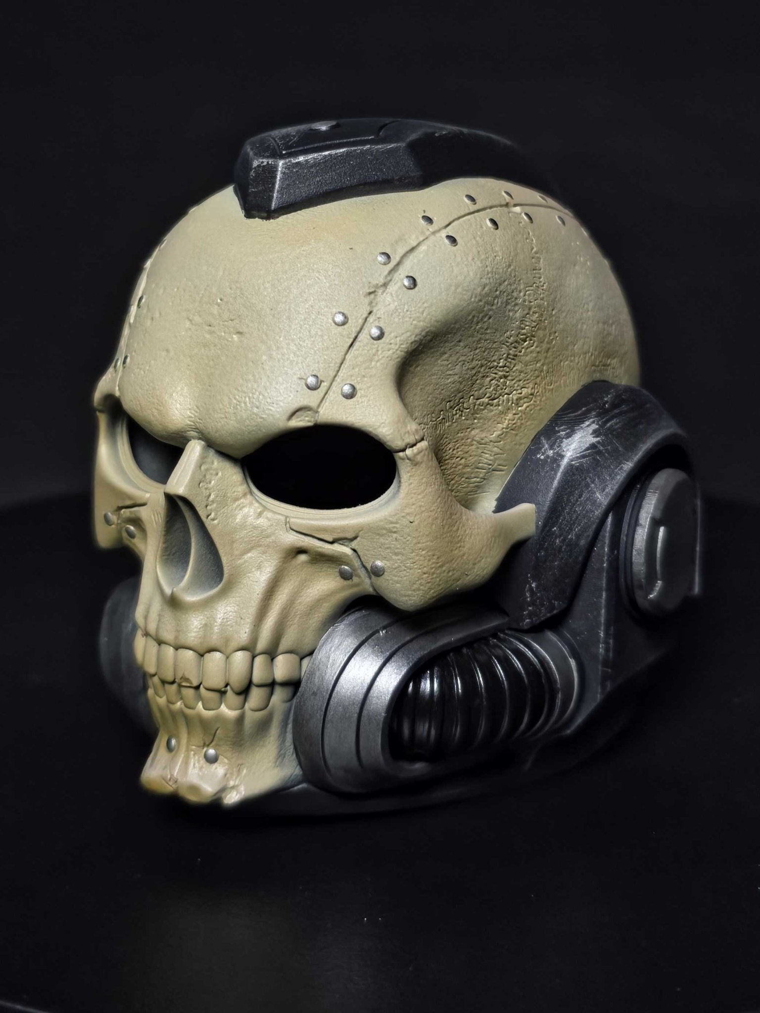 Mediocre StudiosCardinal SinNovelty Gift