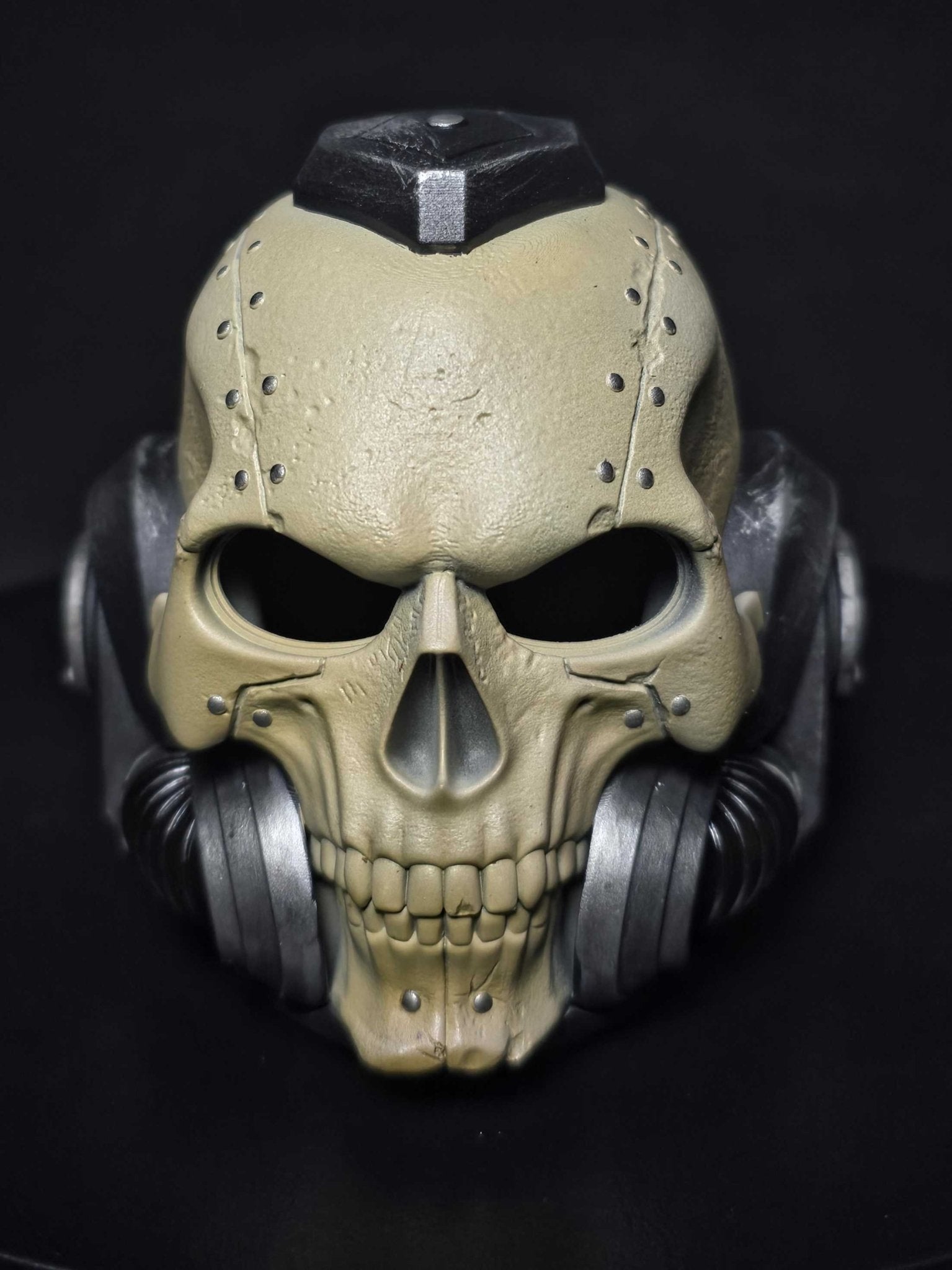 Mediocre StudiosCardinal SinNovelty Gift