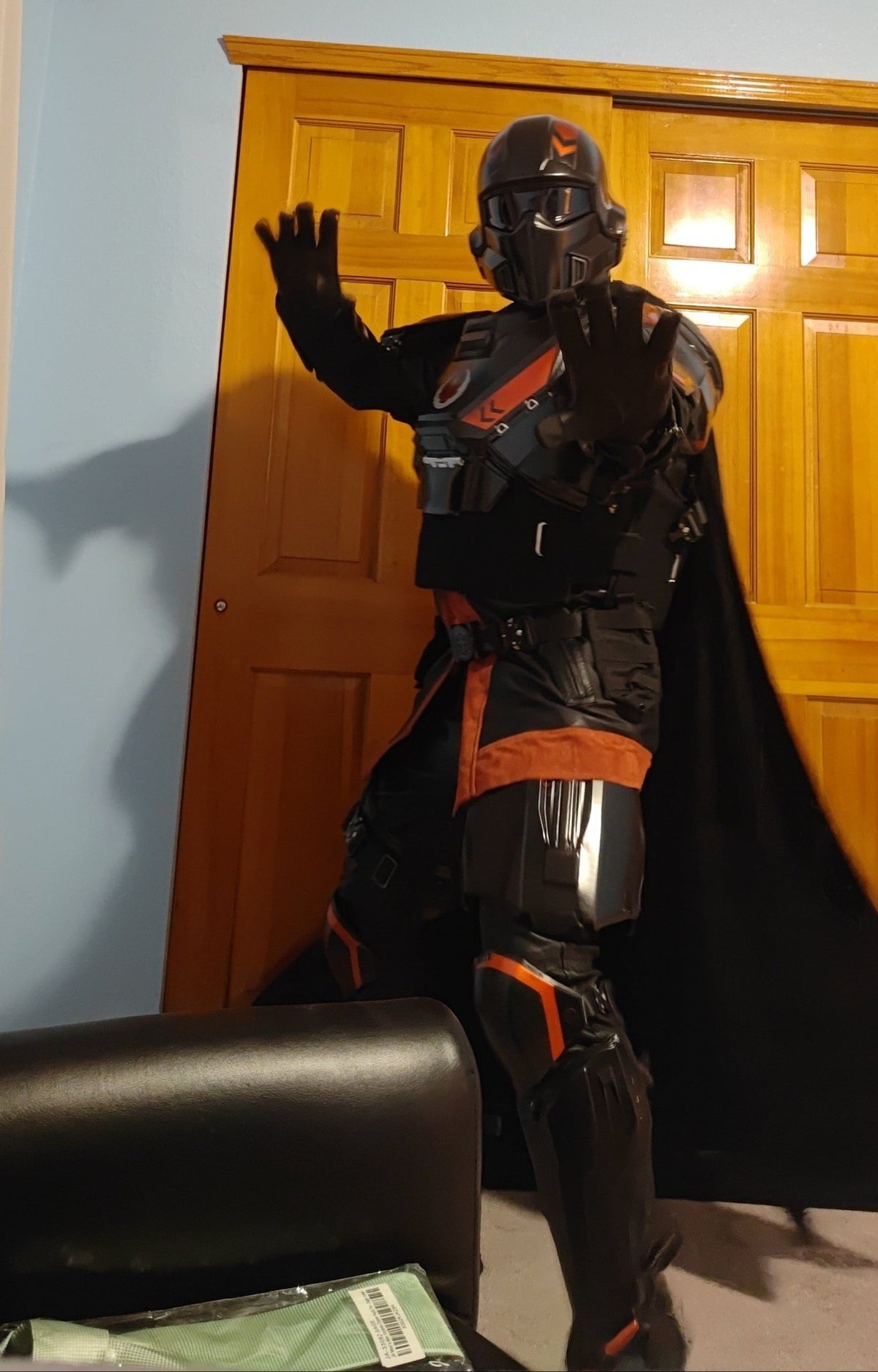 Mediocre StudiosChaos Diver Armor SetCosplay