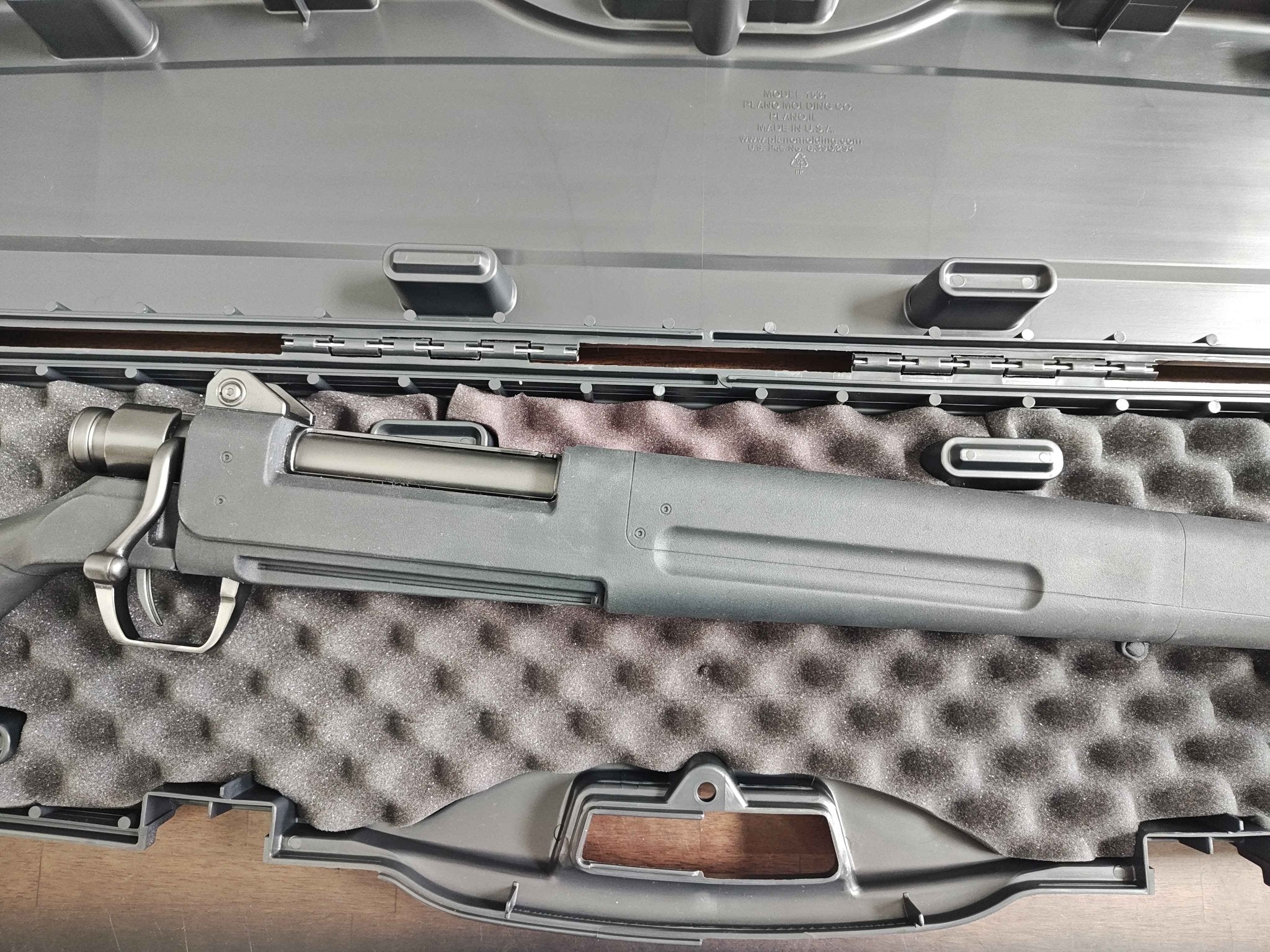 Mediocre StudiosConstitution RifleProps