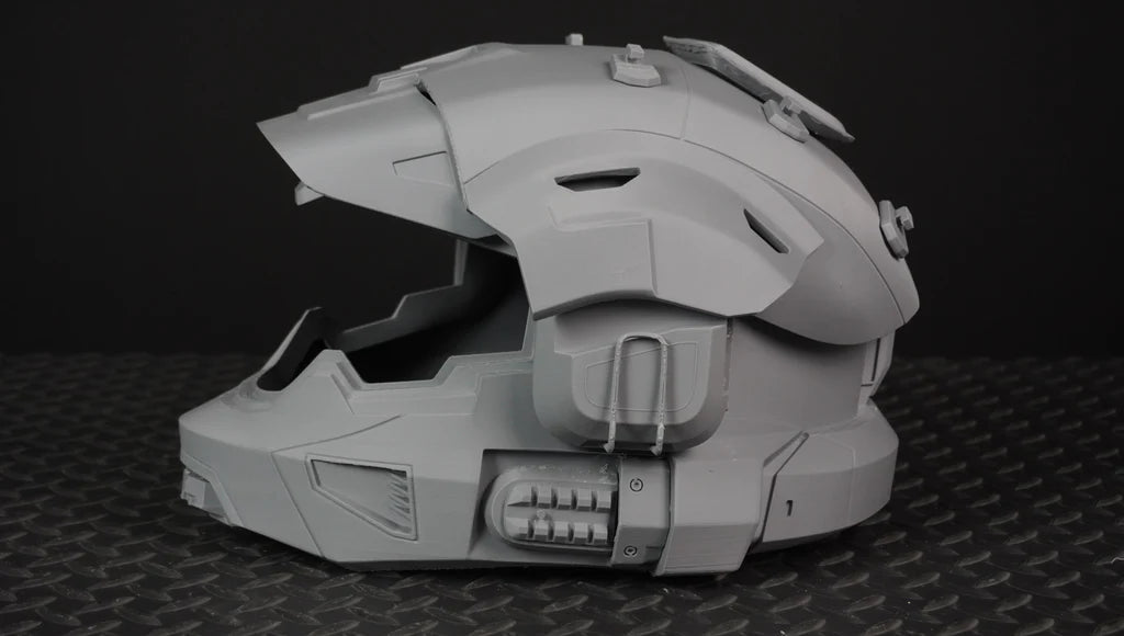 Mediocre StudiosHalo Artaius Helmet - DIYCosplay Helmet