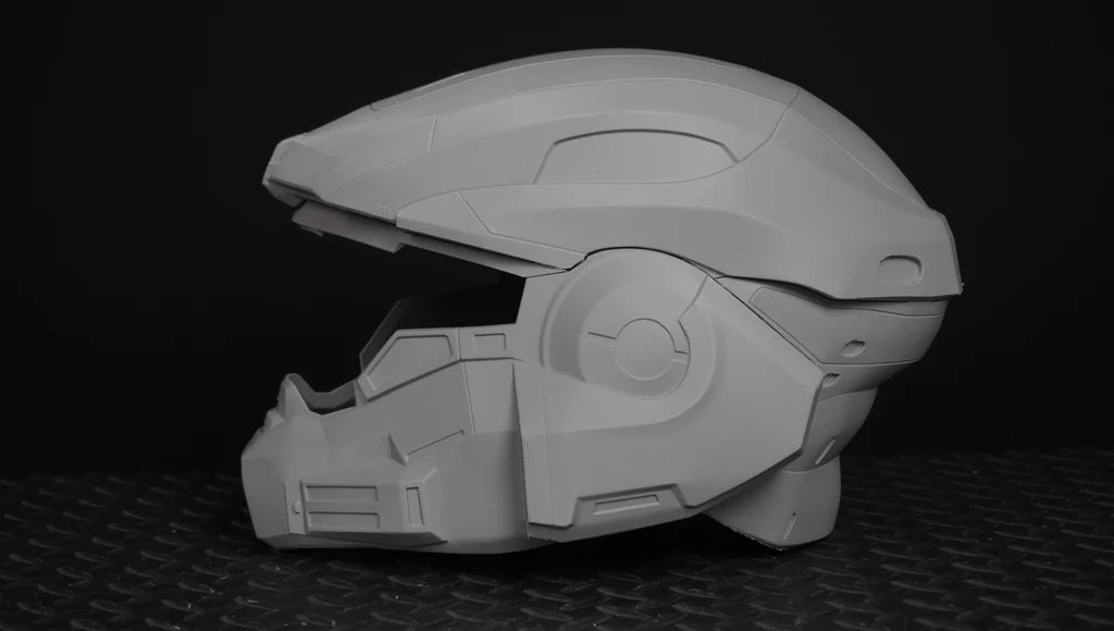 Mediocre StudiosHalo Reach Noble 6 Helmet - DIYCosplay Helmet