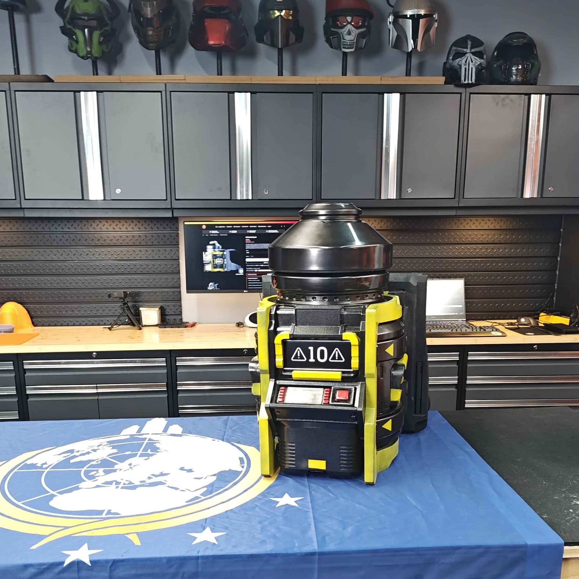 Mediocre StudiosHellbomb BackpackProps