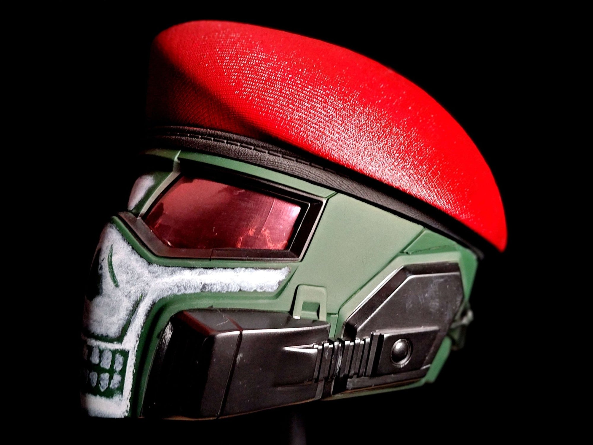 Mediocre StudiosHelldivers PH - 9 Predator HelmetCosplay Helmet