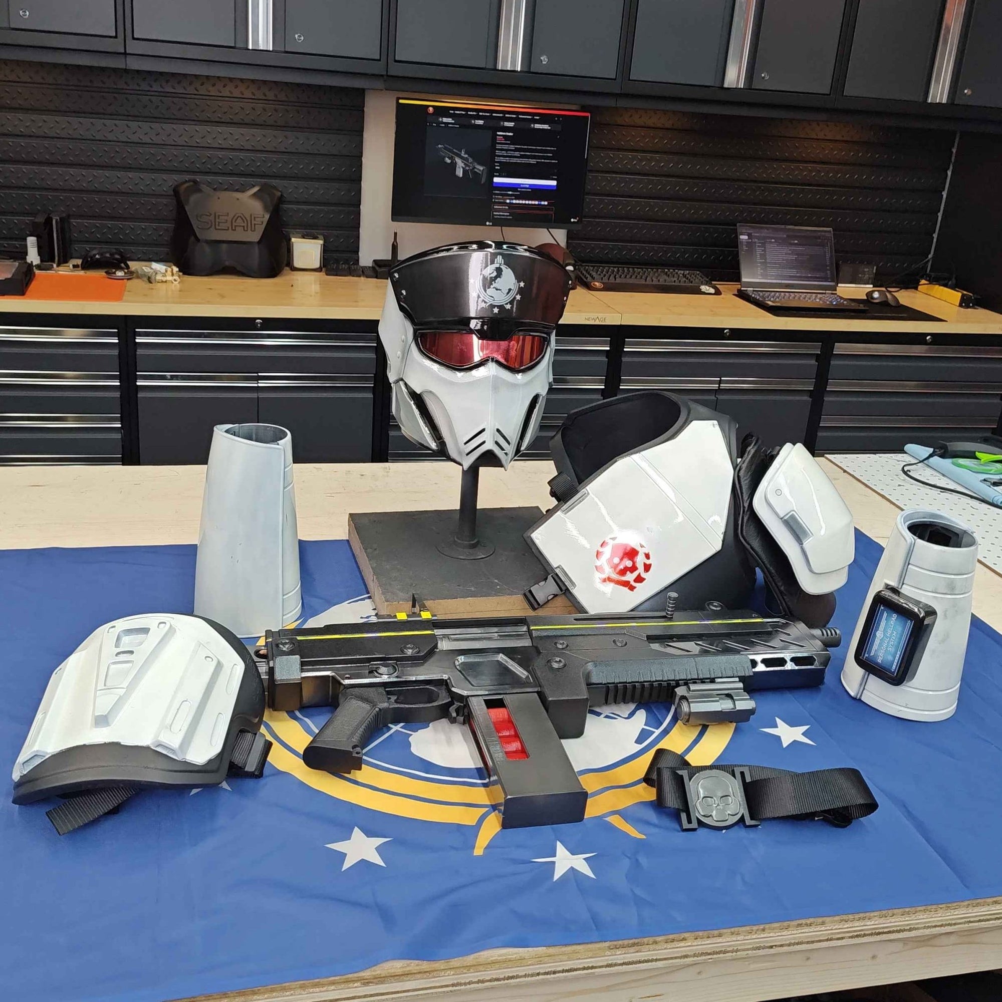 Mediocre StudiosInspector ArmorCosplay
