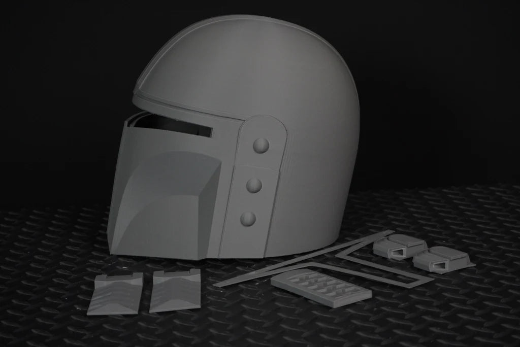 Mediocre StudiosMando Helmet - DIY KitCosplay Helmet