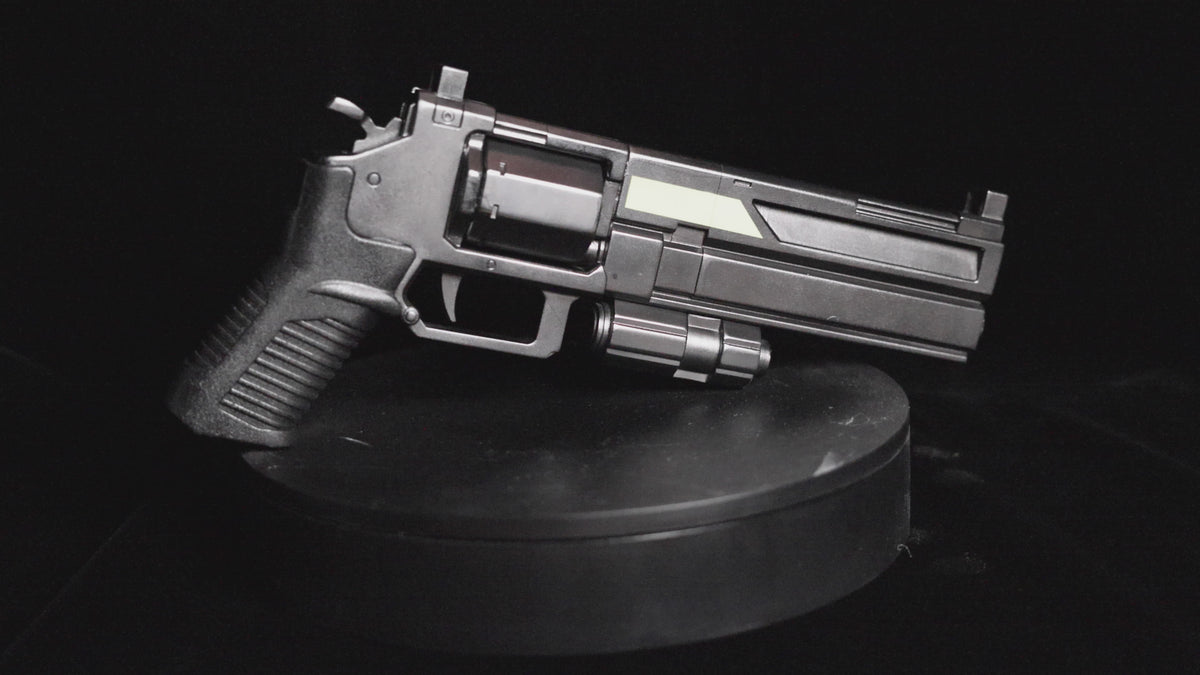 Helldivers Senator Revolver - Replica Prop Weapon
