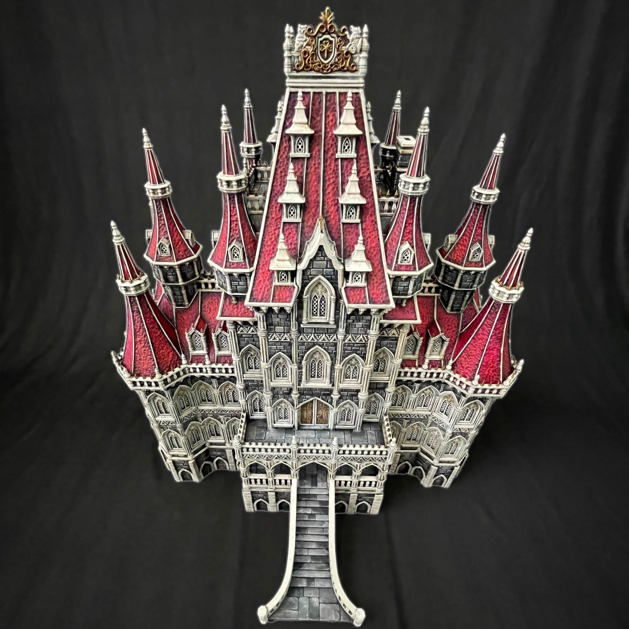 Mediocre StudiosThe Grand Manor - Trifolium EstateTabletop Gaming